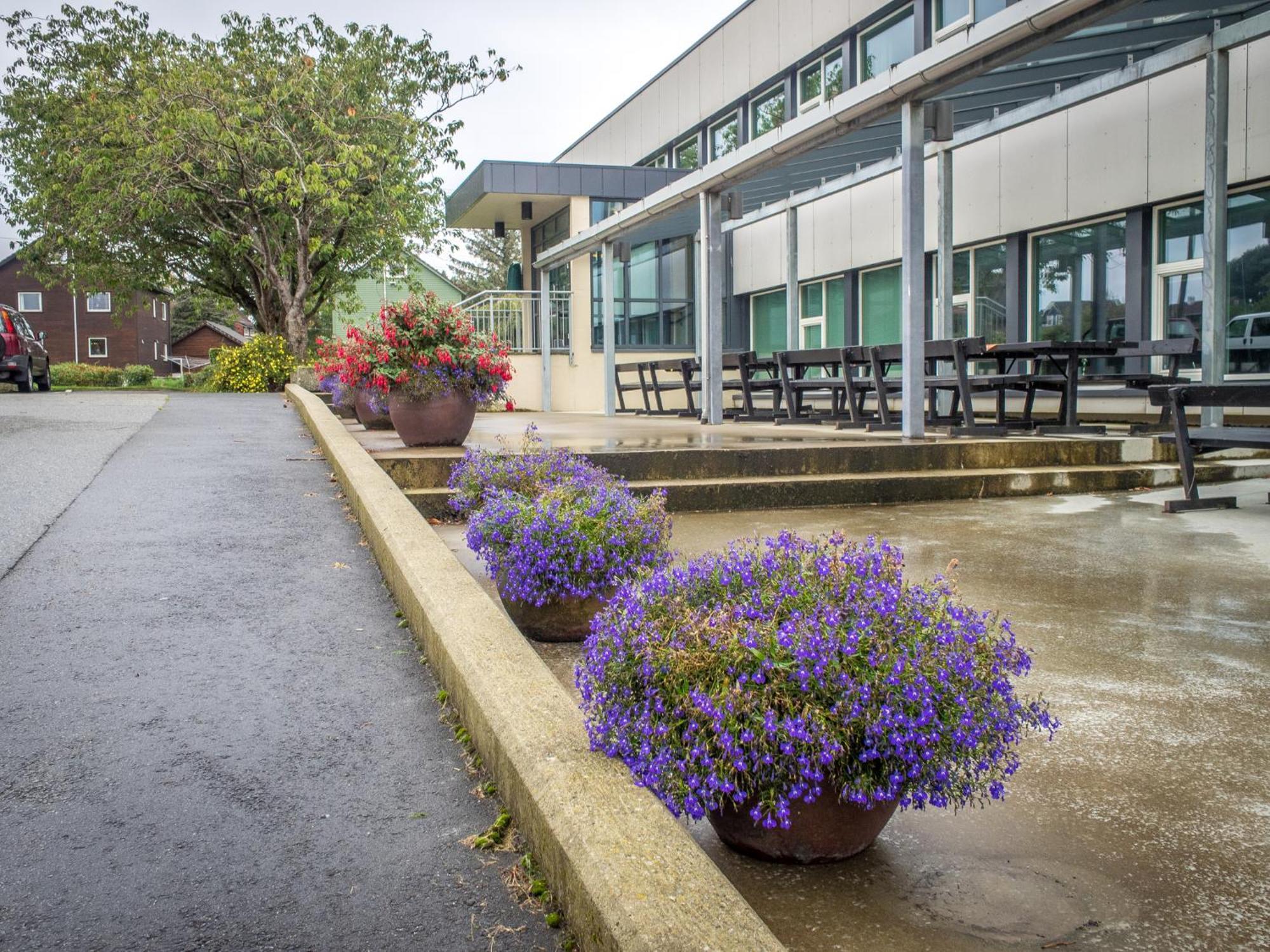 Solborg Folkehogskole * Stavanger